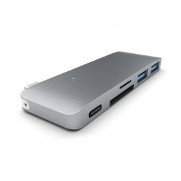Se Satechi USB-C USB Hub - 3-i-1 Hub 2xUSB, SD, MicroSD og USB-C, Farve Space grey hos Mackabler.dk
