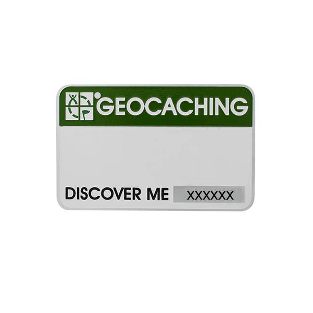Magnetisk og trackable navneskilt til geocaching events